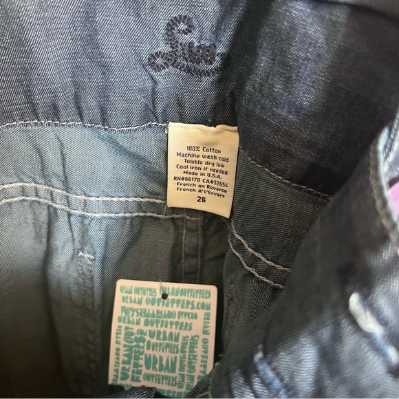 Urban Outfitters Overalls Sz 26 Blue Hipster Boho Classic Casual 2000s Wide Leg - Picture 8 of 9